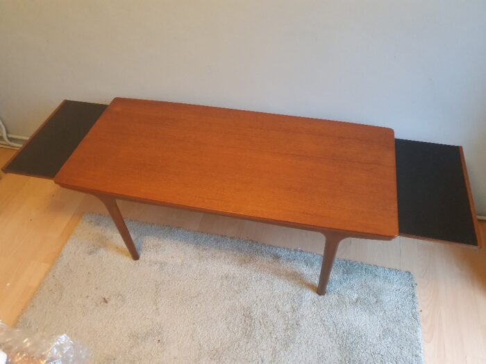 Rare A H McIntosh Extendable 1960's Coffee Table/Living Room - Image 4