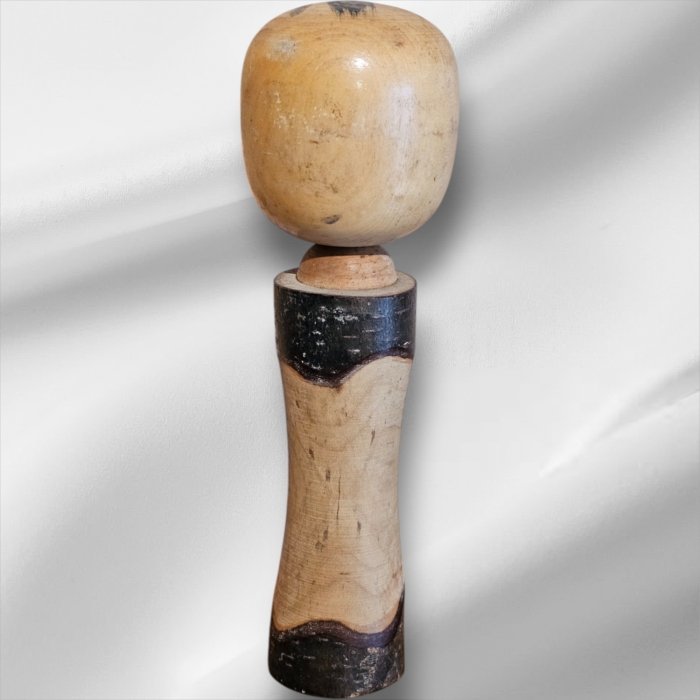 Rustic Vintage Japanese Signed Kokeshi Doll - Image 2