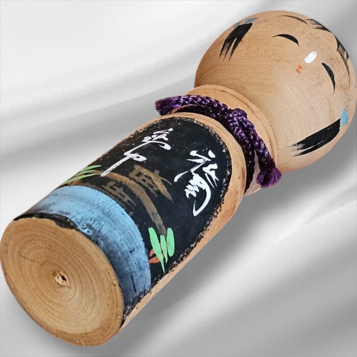 Pair of Small Vintage Japanese Kokeshi Dolls - Image 7